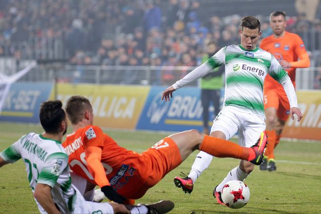 斯基拉：皇马拥有尼科-帕斯50%转会分成和回购权